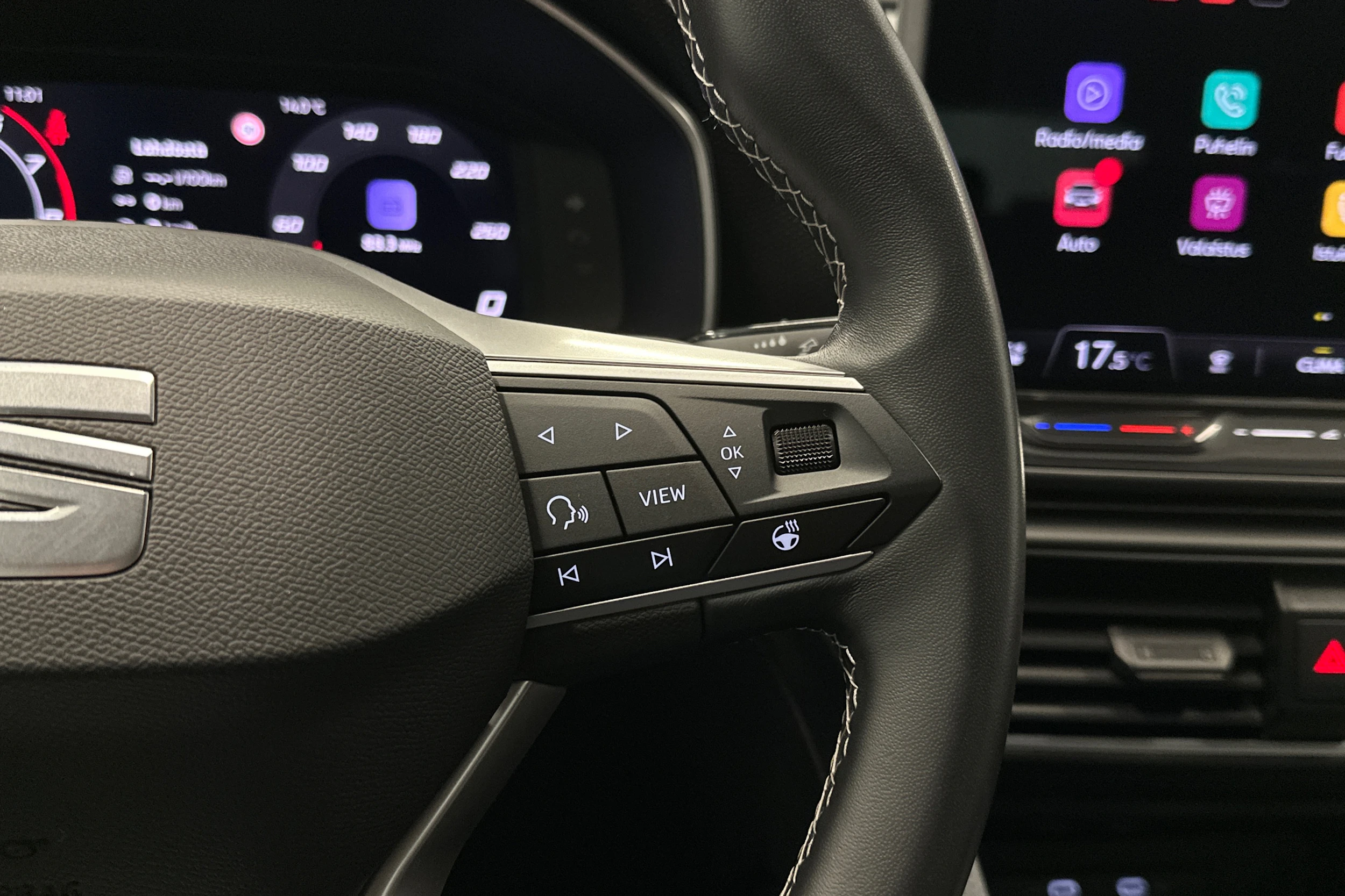 harmaa SEAT Leon Sportstourer 2025 kuva 19.
