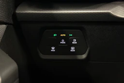 sininen SEAT Leon Sportstourer 2025 kuva 17.