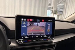 sininen SEAT Leon Sportstourer 2025 kuva 20.