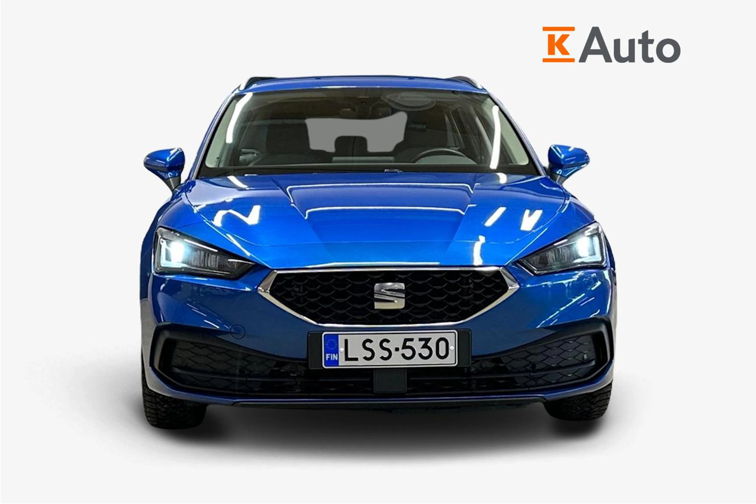 sininen SEAT Leon Sportstourer 2025 kuva 8.