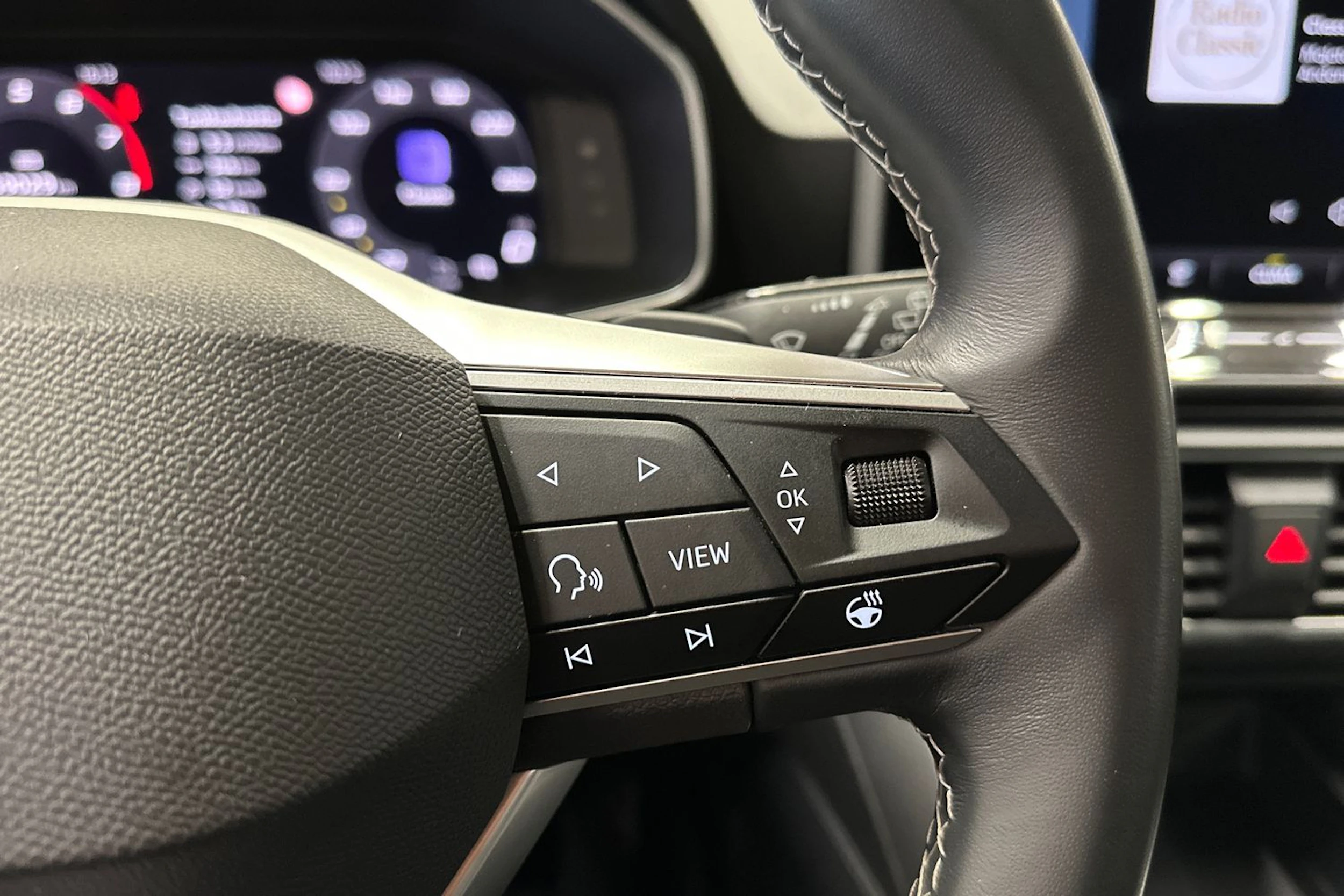 sininen SEAT Leon Sportstourer 2025 kuva 25.