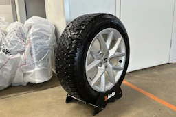 valkoinen SEAT Leon Sportstourer 2025 kuva 16.