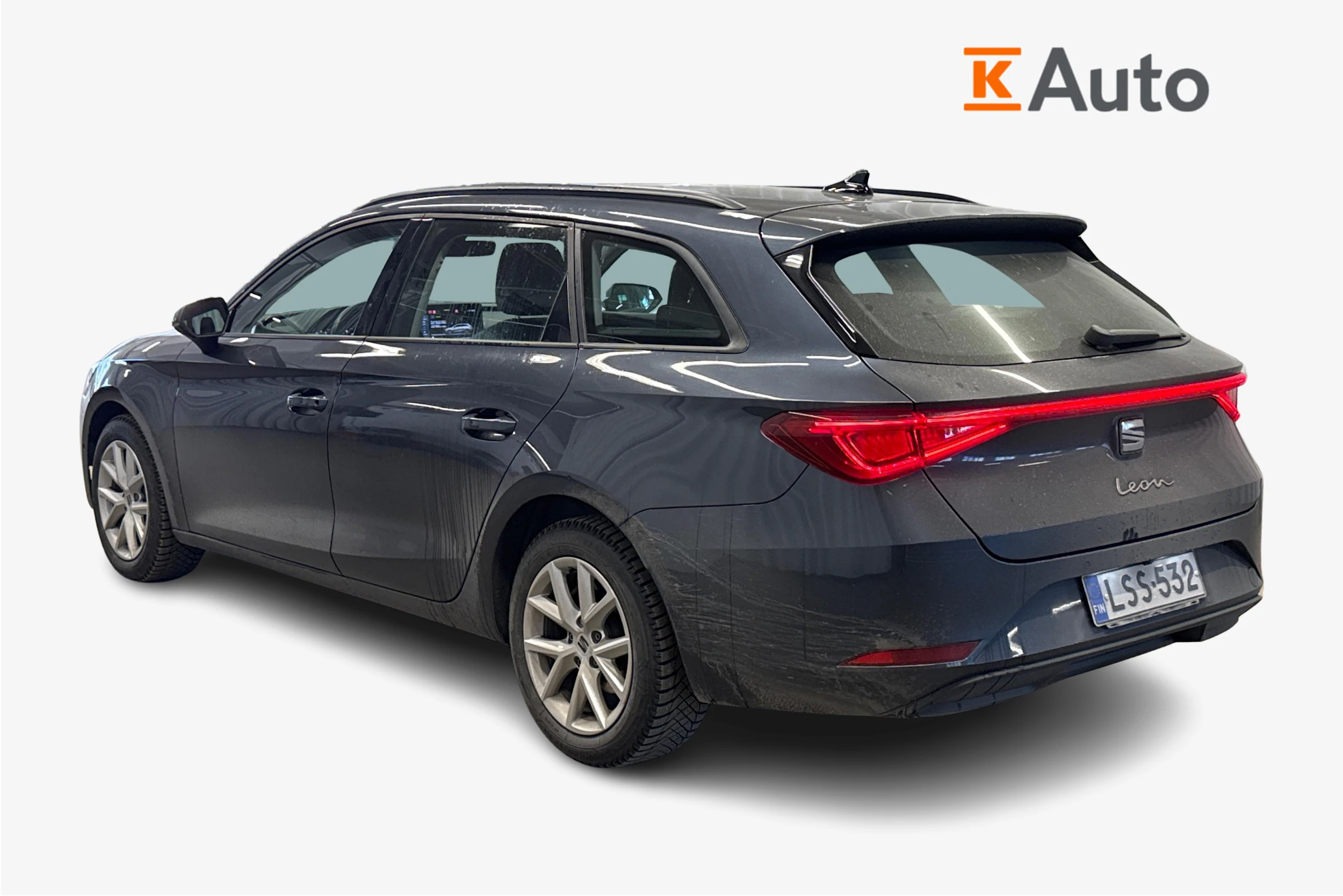 harmaa SEAT Leon Sportstourer 2025 kuva 2.