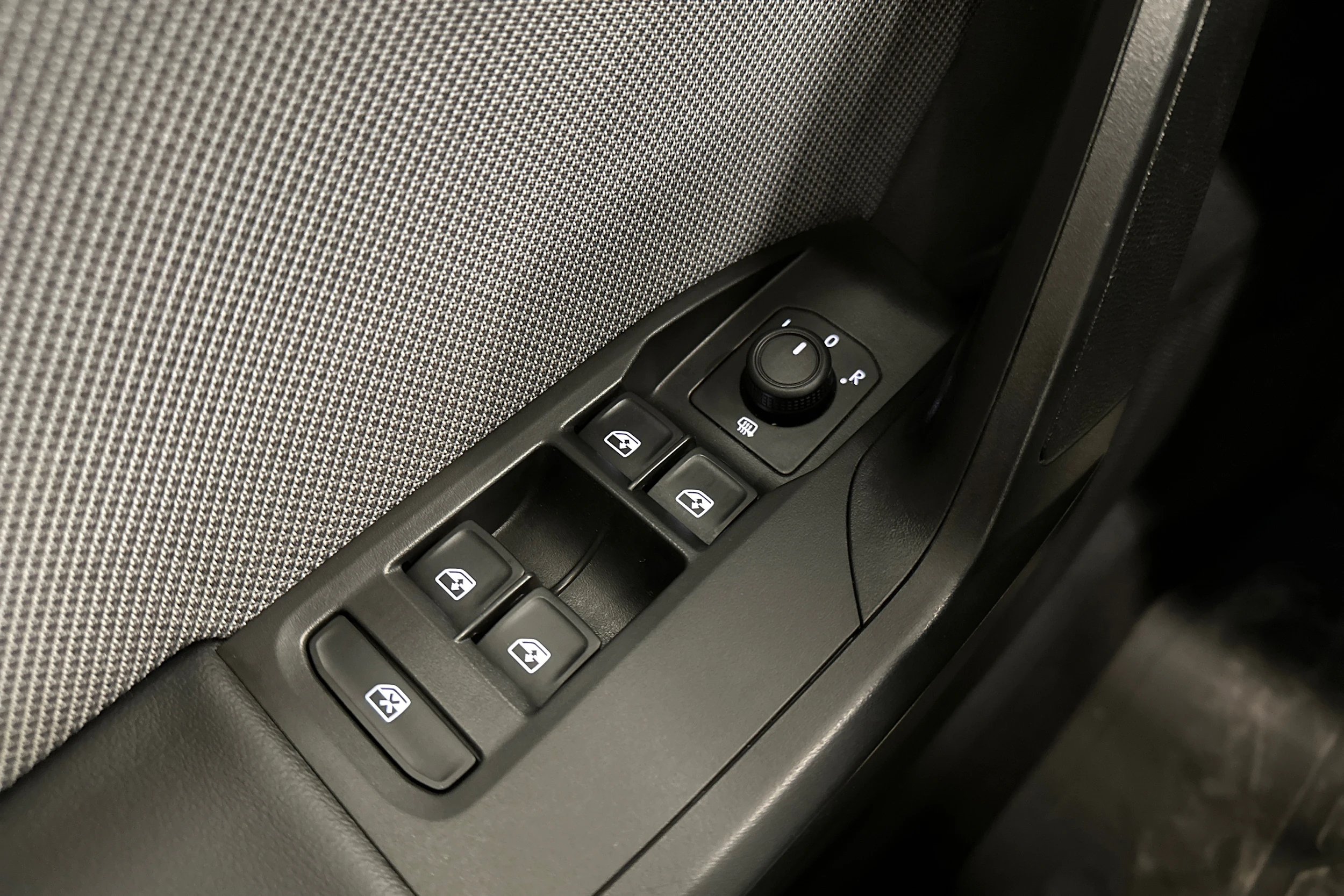 harmaa SEAT Leon Sportstourer 2025 kuva 19.
