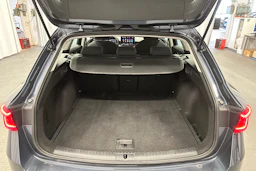 harmaa SEAT Leon Sportstourer 2025 kuva 28.