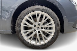 met. harmaa SEAT Leon Sportstourer 2025 kuva 9.