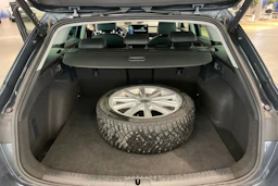 harmaa SEAT Leon Sportstourer 2025 kuva 12.