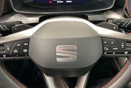 harmaa SEAT Leon Sportstourer 2025 kuva 23.