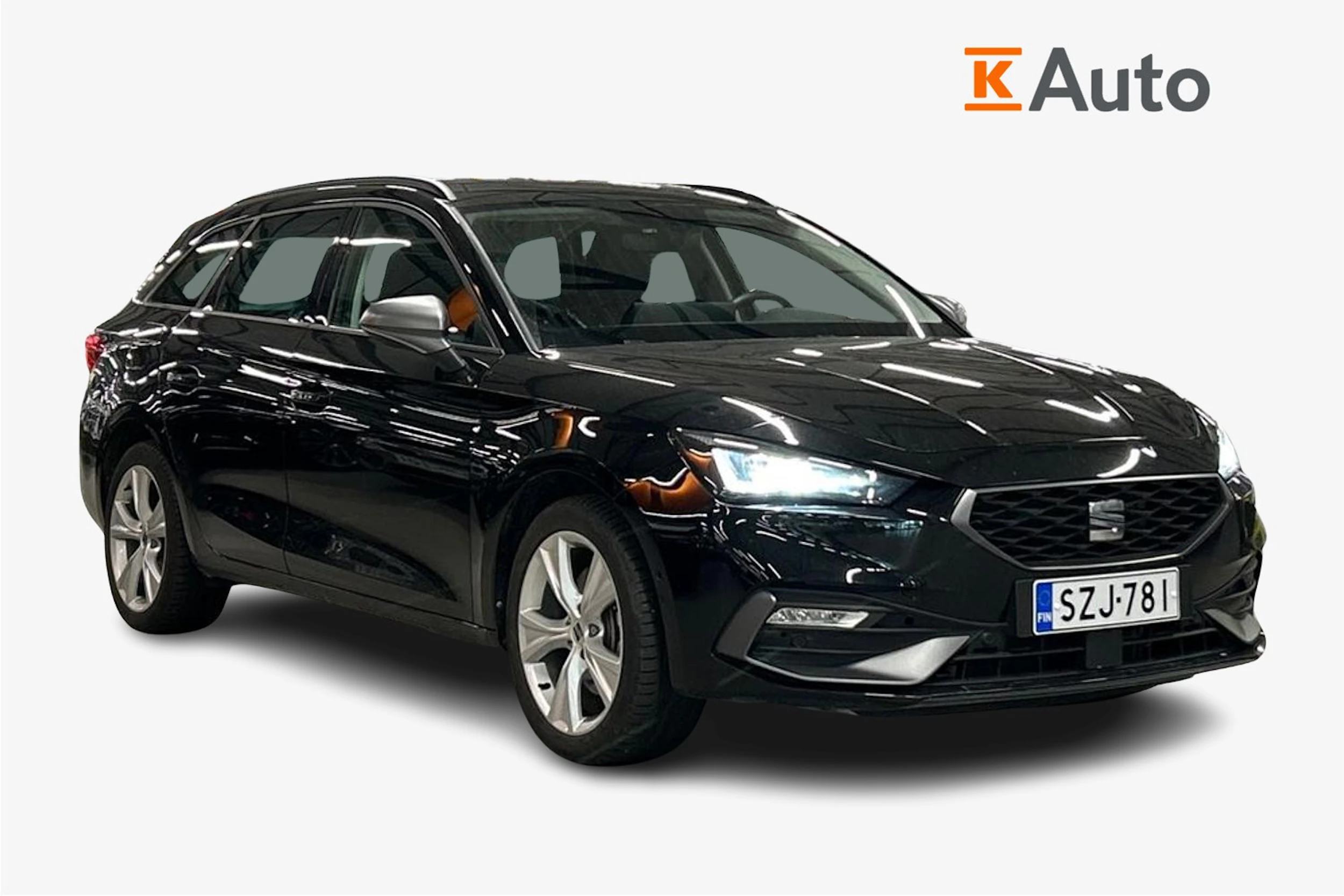 musta SEAT Leon Sportstourer 2025 kuva 1.