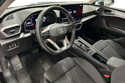 musta SEAT Leon Sportstourer 2025 kuva 3.