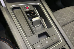 harmaa SEAT Leon Sportstourer 2025 kuva 14.