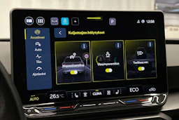 valkoinen SEAT Leon Sportstourer 2025 kuva 25.