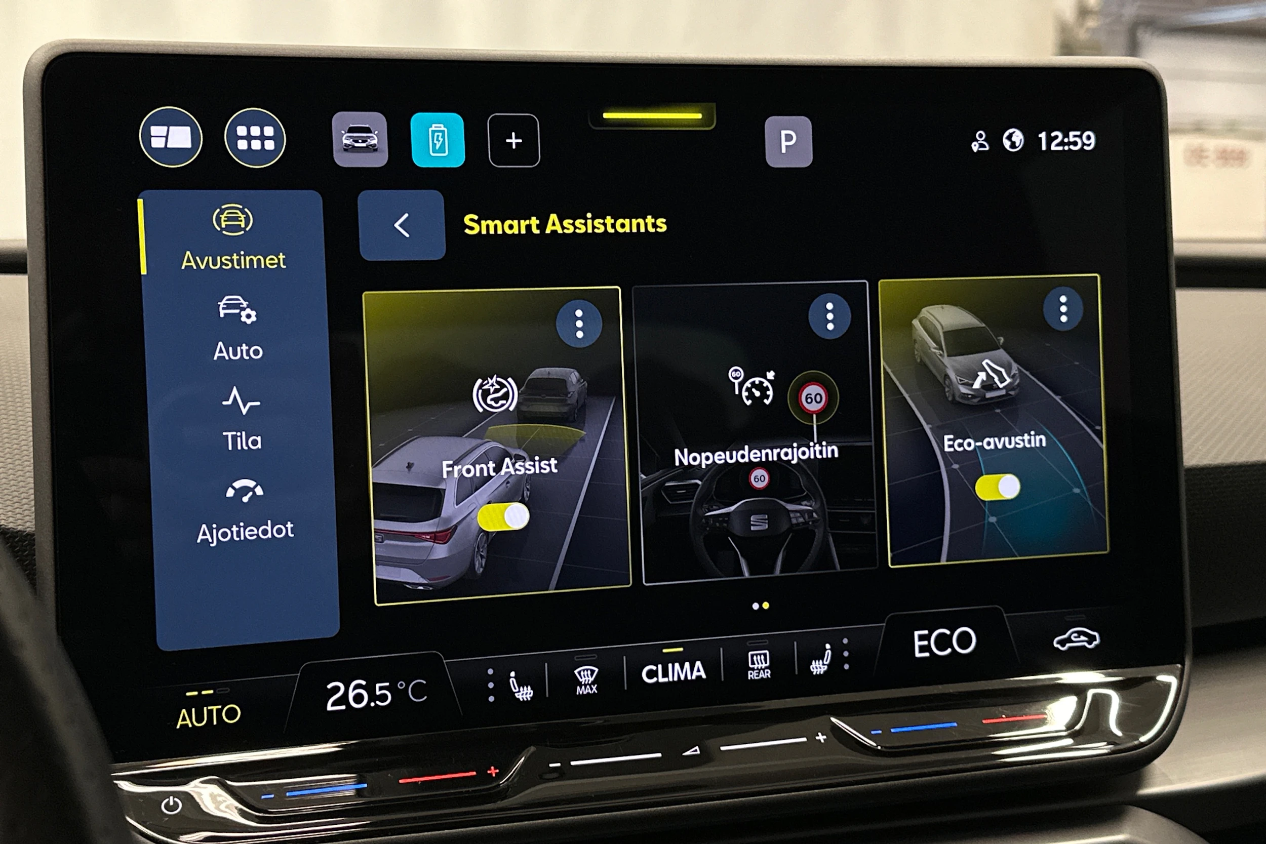 valkoinen SEAT Leon Sportstourer 2025 kuva 27.