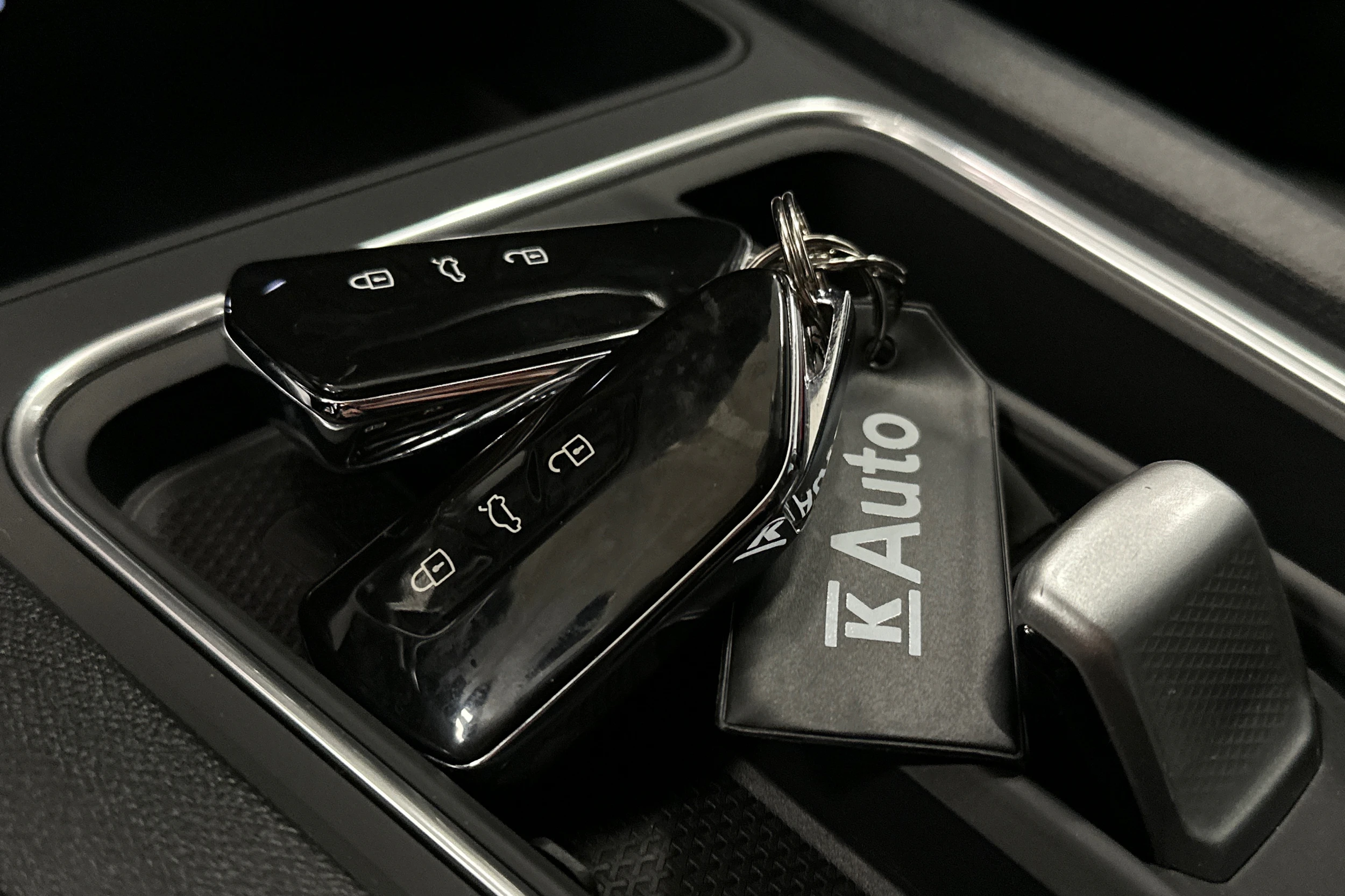 valkoinen SEAT Leon Sportstourer 2025 kuva 35.