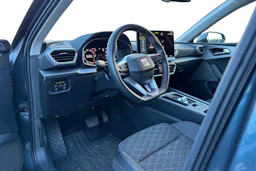 harmaa SEAT Leon Sportstourer 2025 kuva 3.