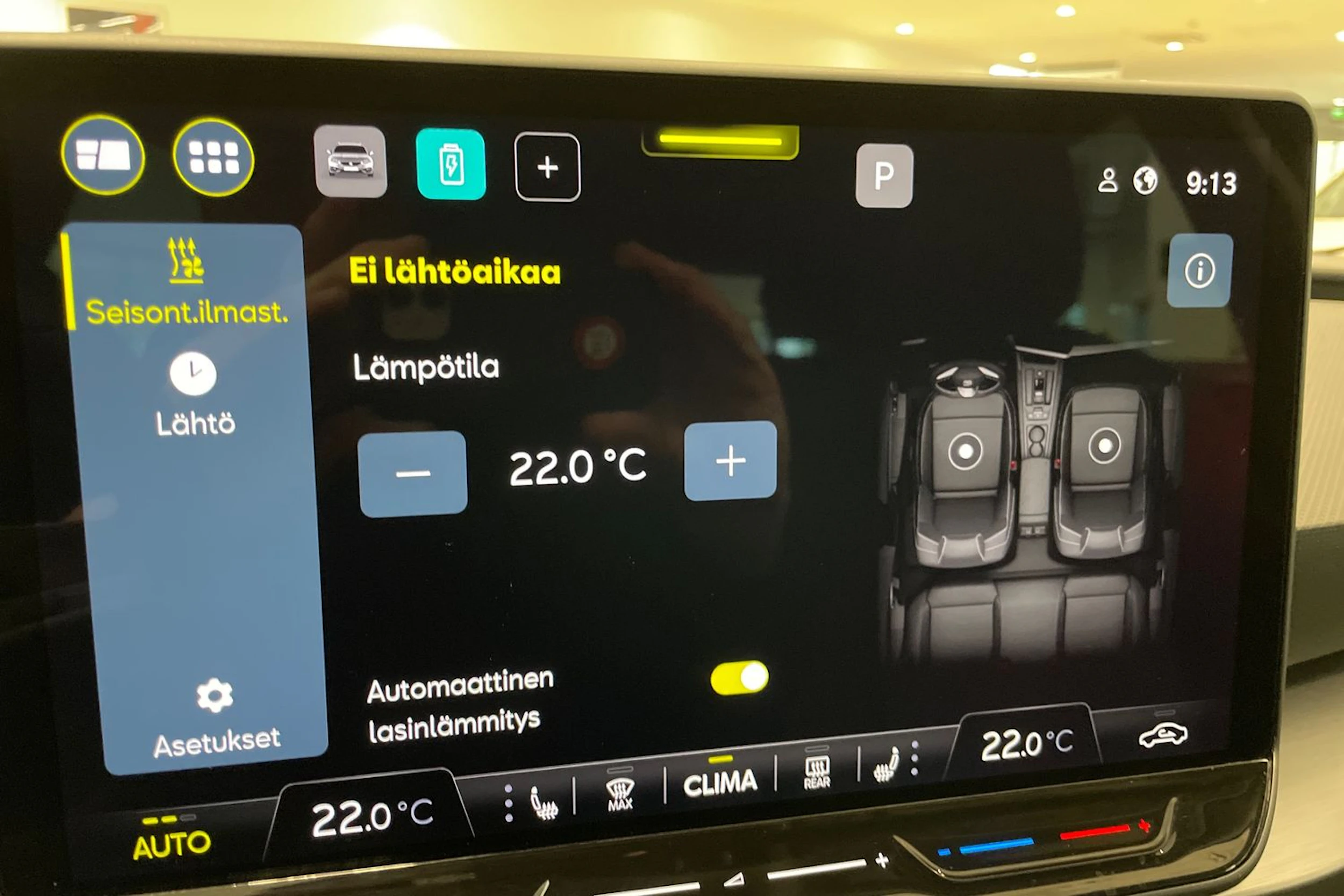 valkoinen SEAT Leon Sportstourer 2025 kuva 20.