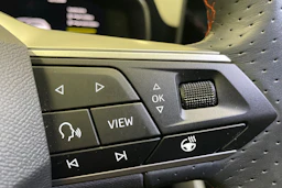 valkoinen SEAT Leon Sportstourer 2025 kuva 28.