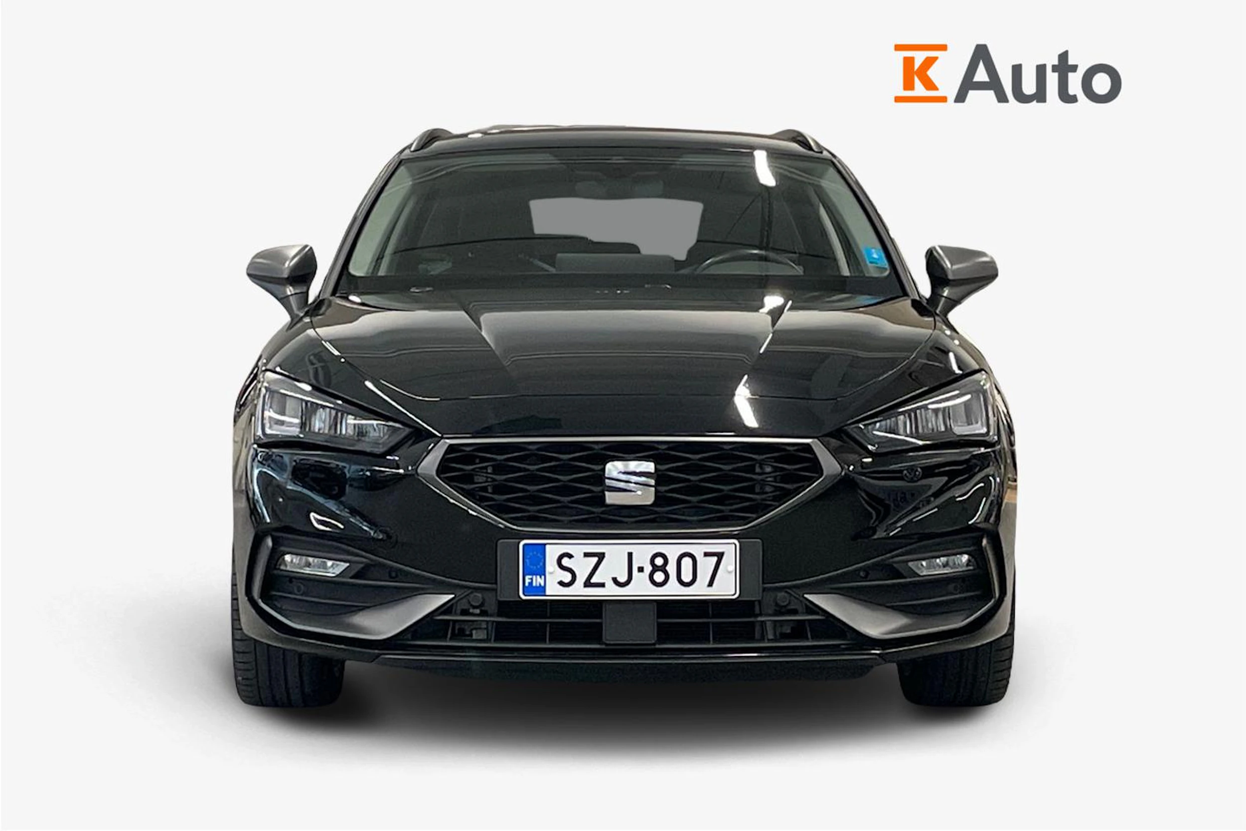 musta SEAT Leon Sportstourer 2025 kuva 4.