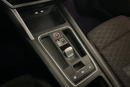 musta SEAT Leon Sportstourer 2025 kuva 19.