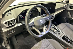 harmaa SEAT Leon Sportstourer 2025 kuva 6.