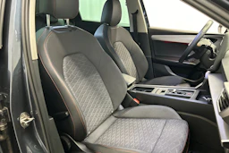 harmaa SEAT Leon Sportstourer 2025 kuva 11.