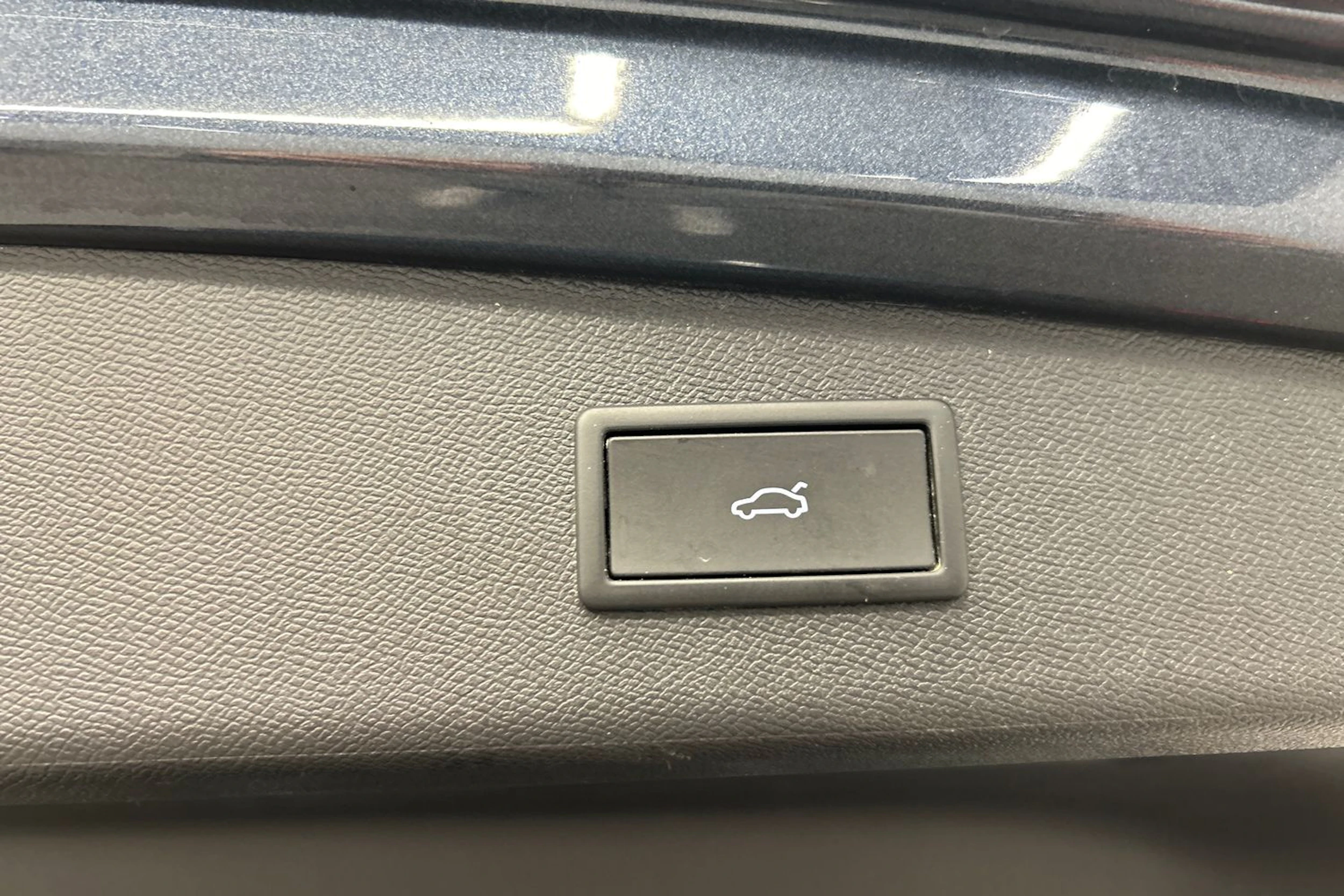 harmaa SEAT Leon Sportstourer 2025 kuva 14.