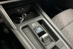 harmaa SEAT Leon Sportstourer 2025 kuva 24.