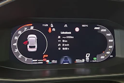 Valkoinen SEAT Leon Sportstourer 2025 kuva 11.