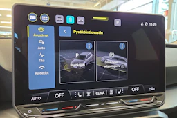 Valkoinen SEAT Leon Sportstourer 2025 kuva 14.