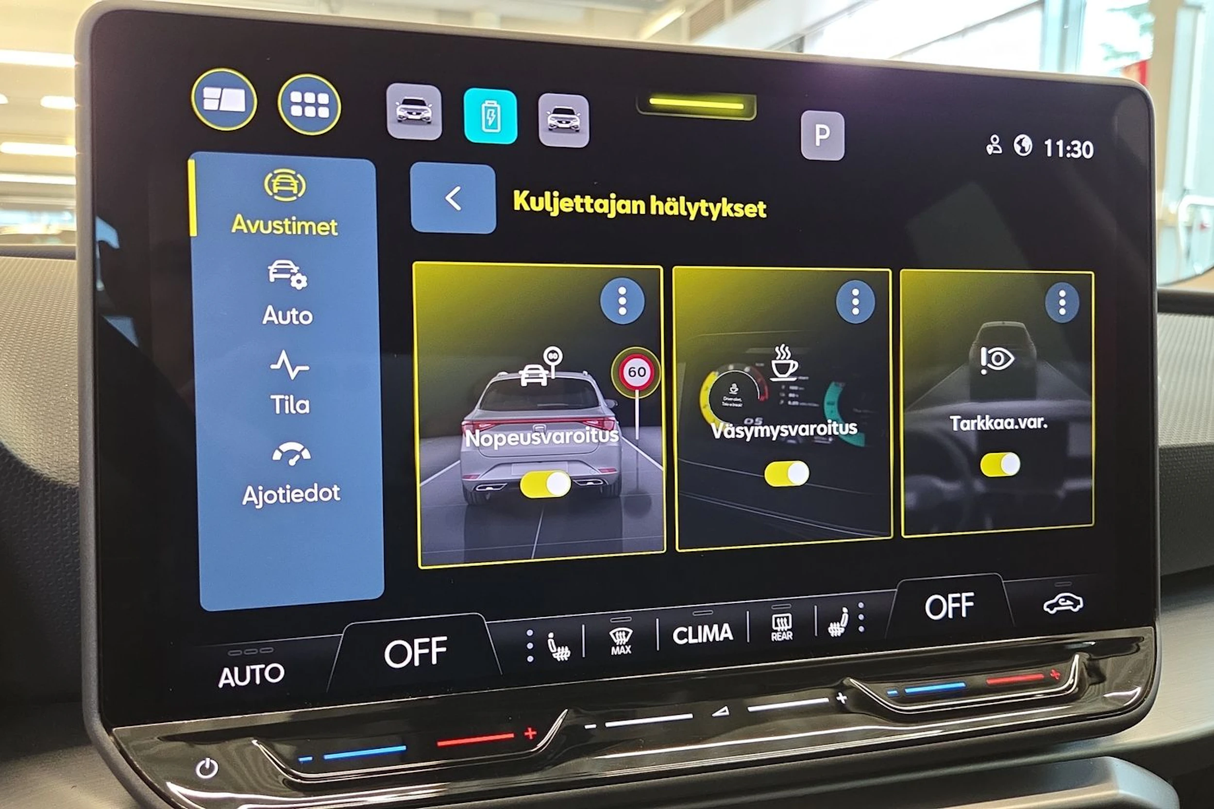 Valkoinen SEAT Leon Sportstourer 2025 kuva 17.