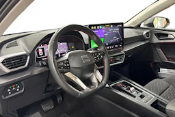 musta SEAT Leon Sportstourer 2025 kuva 6.