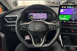 musta SEAT Leon Sportstourer 2025 kuva 11.
