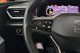 musta SEAT Leon Sportstourer 2025 kuva 12.