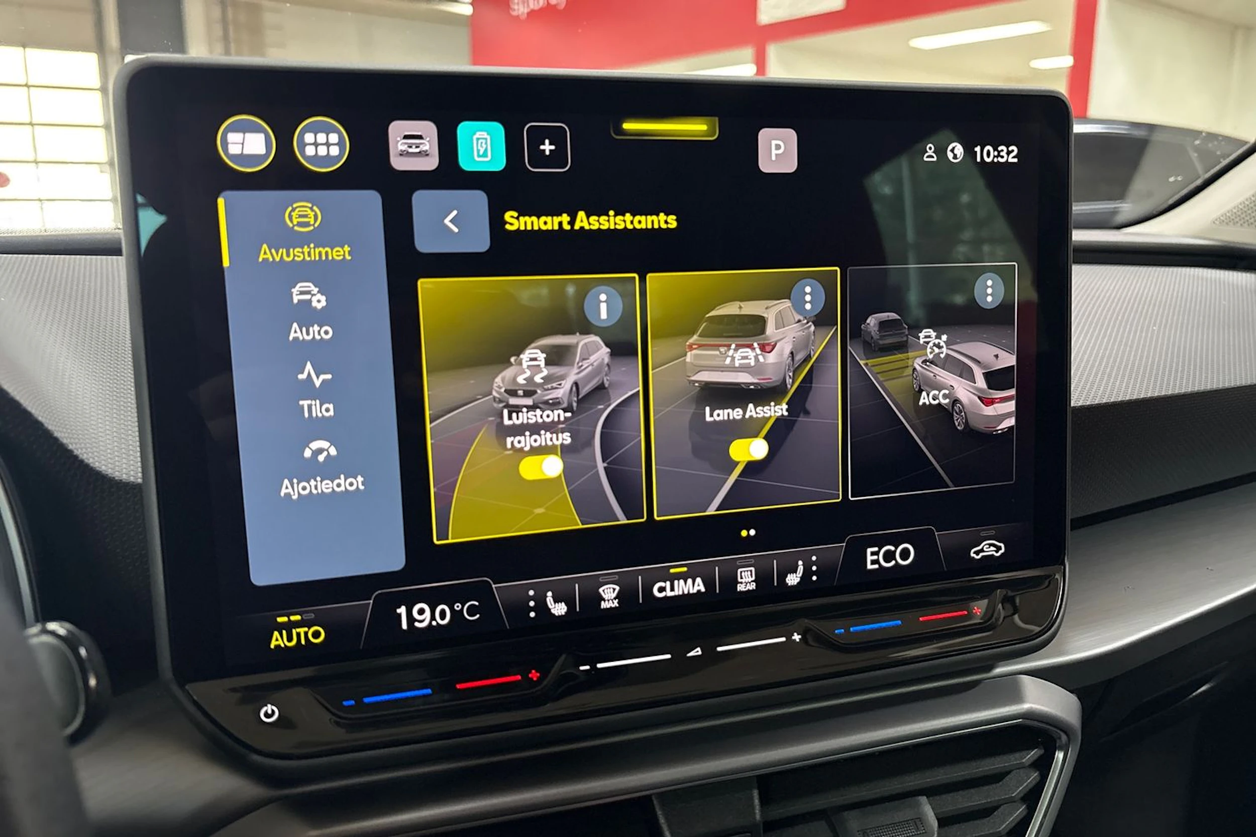 musta SEAT Leon Sportstourer 2025 kuva 16.