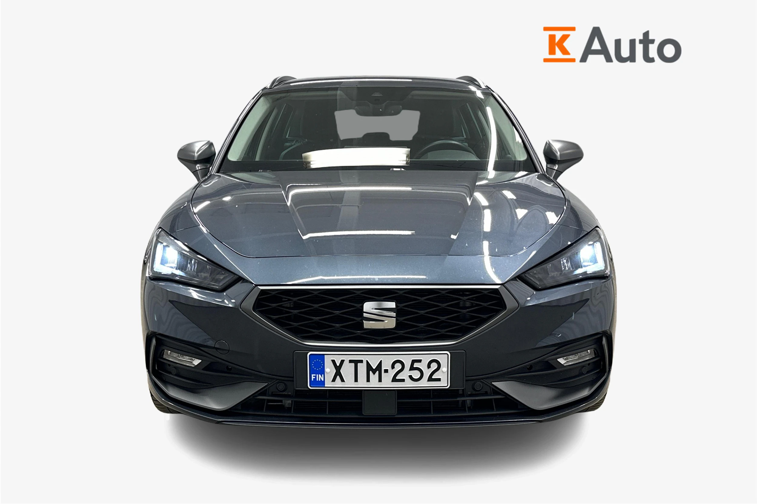 harmaa SEAT Leon Sportstourer 2025 kuva 4.