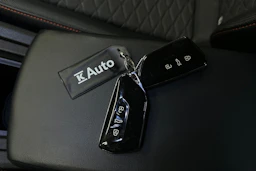 harmaa SEAT Leon Sportstourer 2025 kuva 40.