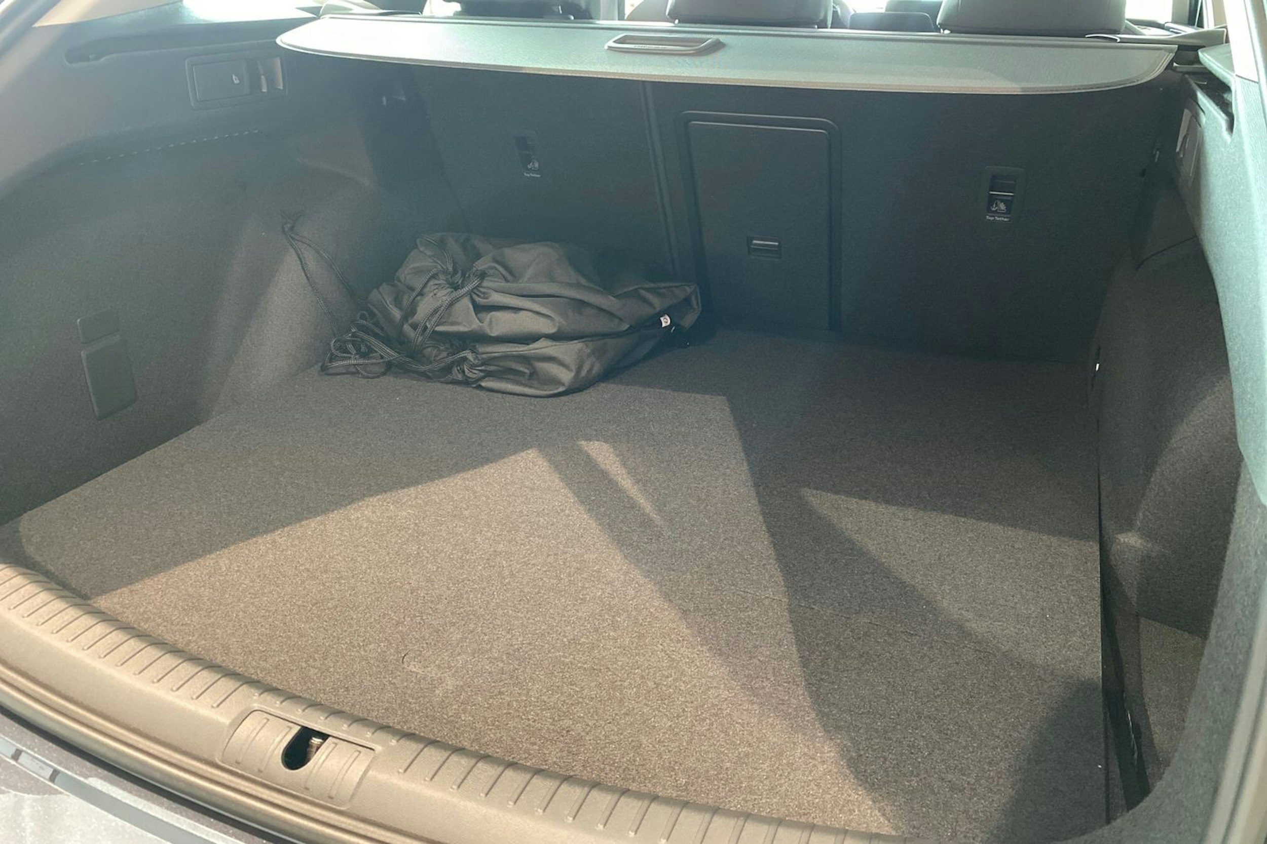 harmaa SEAT Leon Sportstourer 2025 kuva 13.