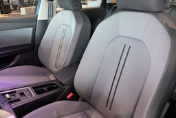 harmaa SEAT Leon Sportstourer 2025 kuva 15.