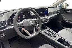 sininen SEAT Leon Sportstourer 2026 kuva 6.