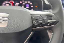 sininen SEAT Leon Sportstourer 2026 kuva 22.