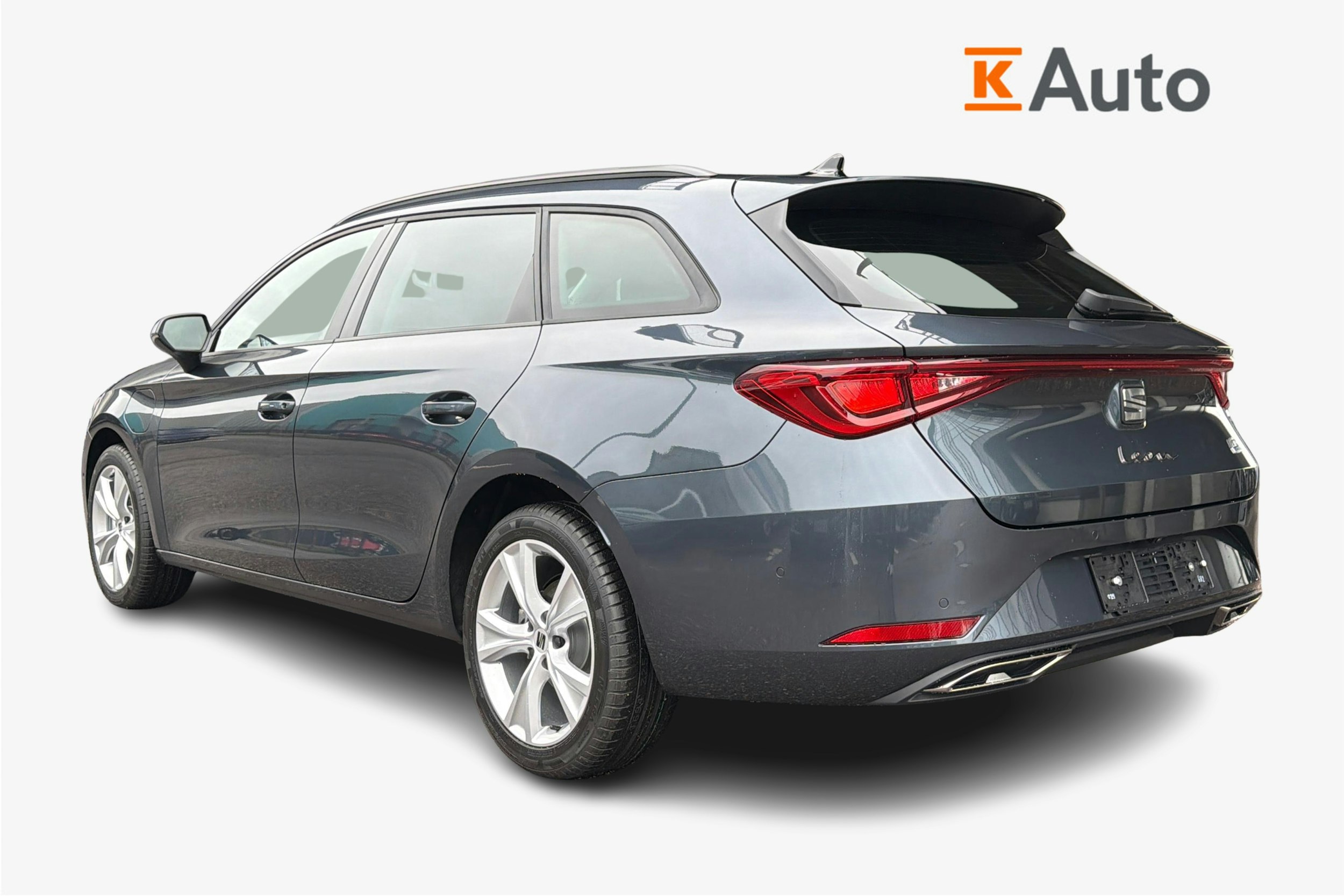 met. harmaa SEAT Leon Sportstourer 2026 kuva 2.