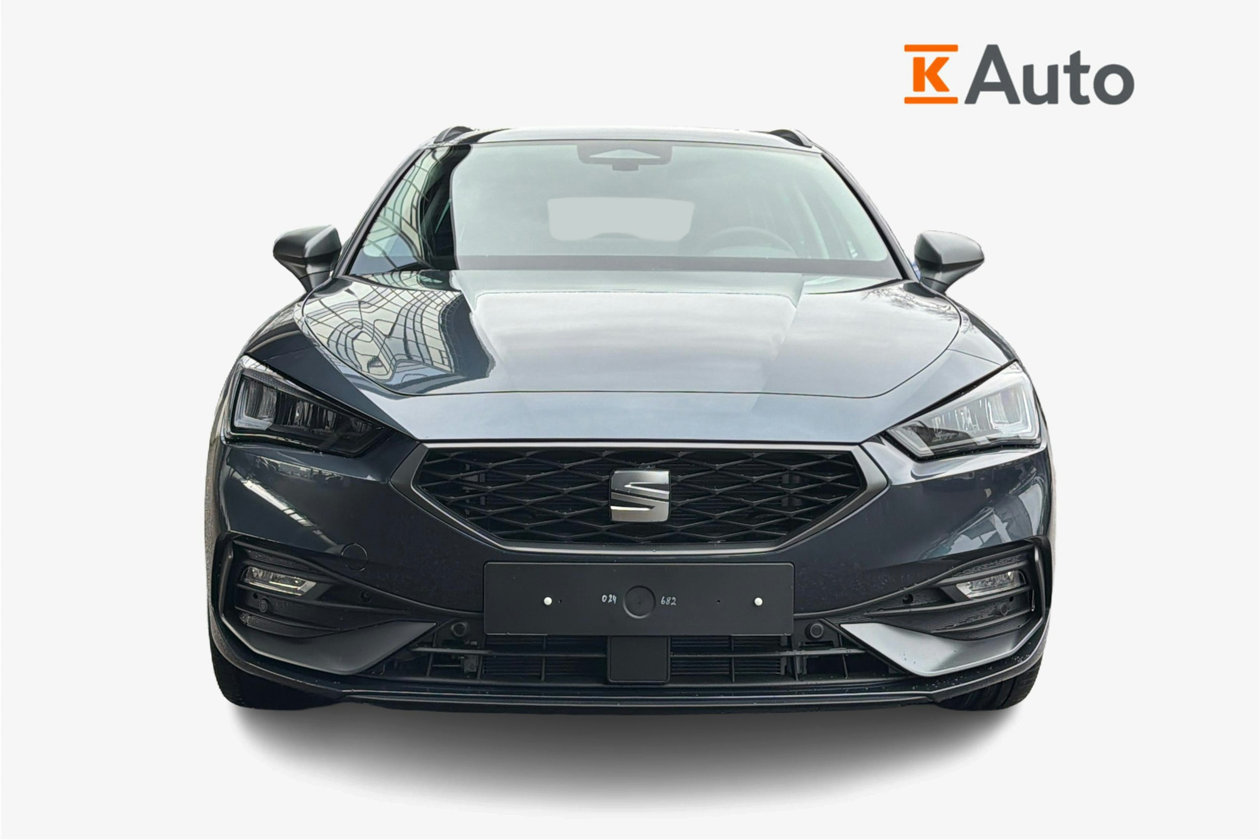 met. harmaa SEAT Leon Sportstourer 2026 kuva 4.