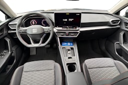 met. harmaa SEAT Leon Sportstourer 2026 kuva 7.