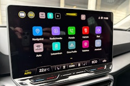 met. harmaa SEAT Leon Sportstourer 2026 kuva 14.