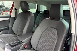 met. punainen SEAT Leon Sportstourer 2026 kuva 14.