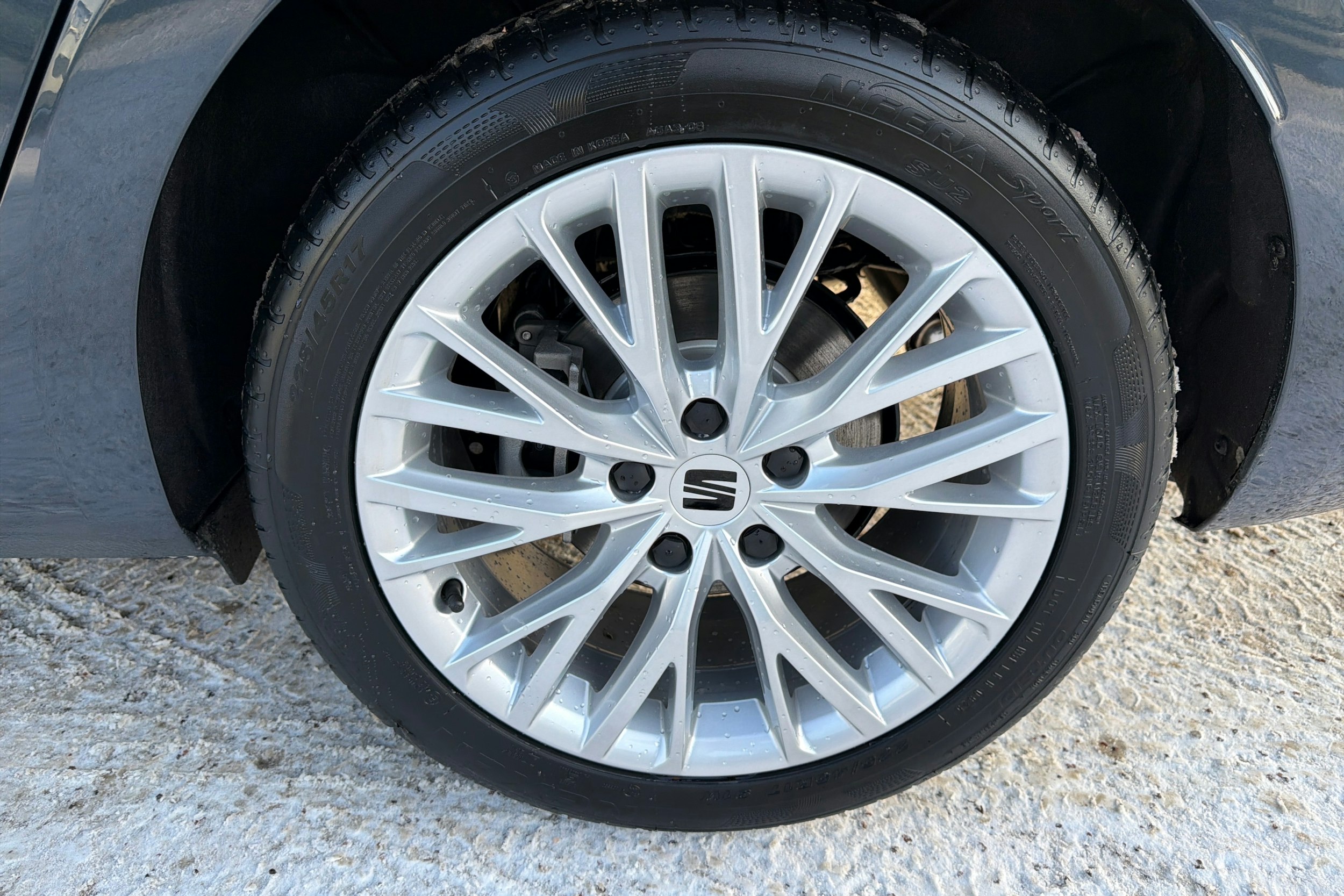 harmaa SEAT Leon Sportstourer 2026 kuva 10.