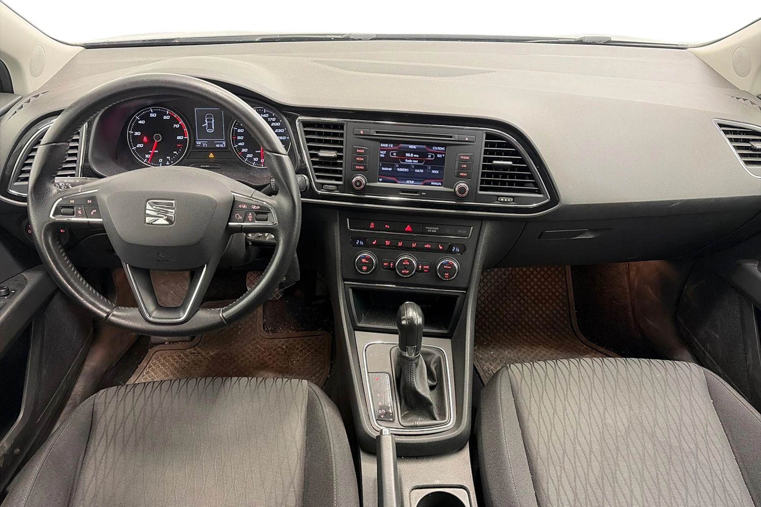 Harmaa SEAT LEON ST 2014 kuva 7.