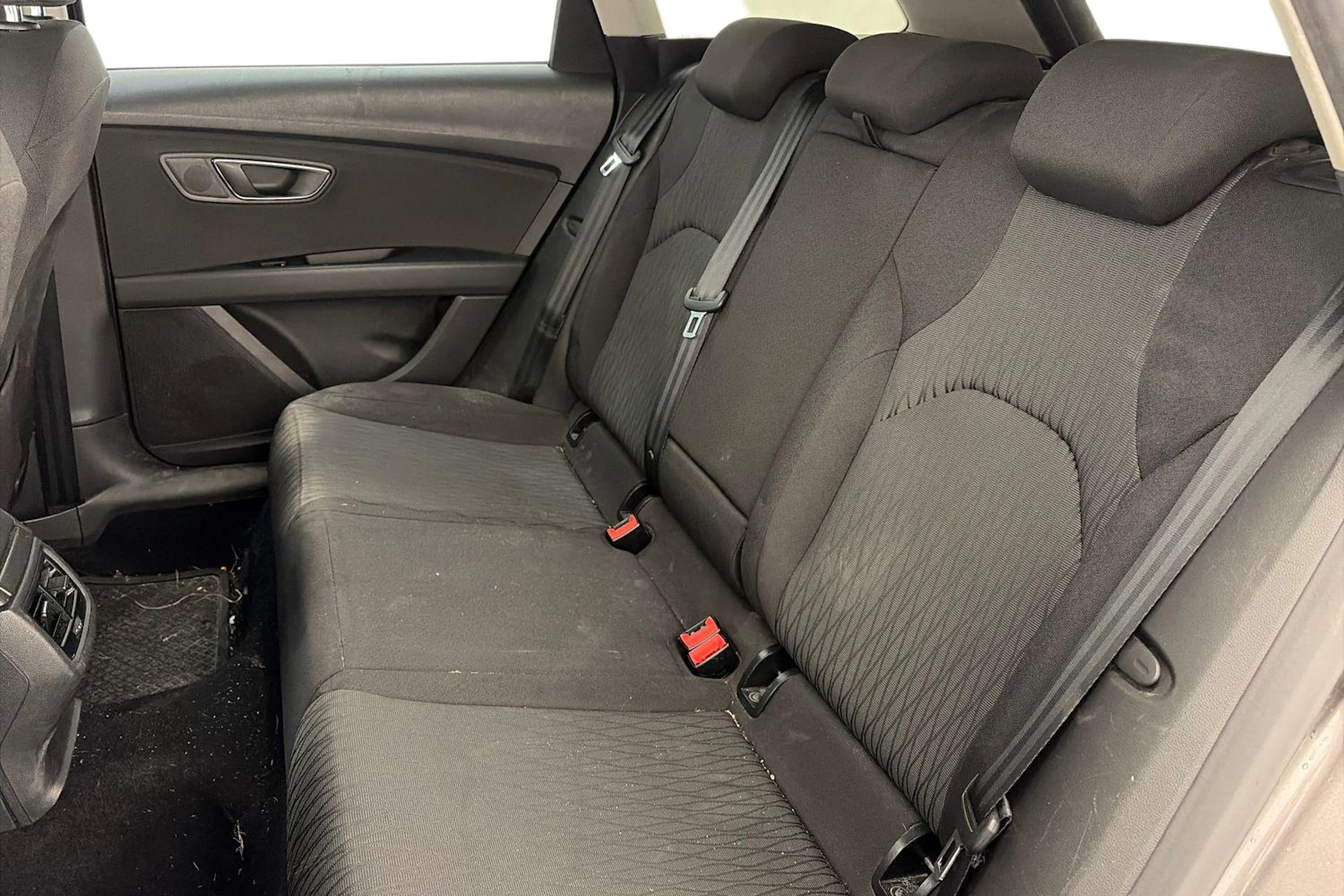Harmaa SEAT LEON ST 2014 kuva 8.