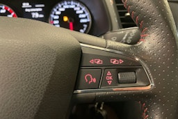 Valkoinen SEAT LEON ST 2014 kuva 17.