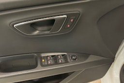 Valkoinen SEAT LEON ST 2014 kuva 20.